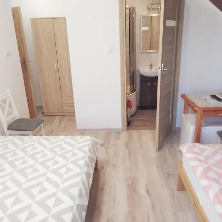 Séjour chez l'habitant Dobra Nocka *