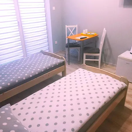Dobra Nocka Rum i privatbostad